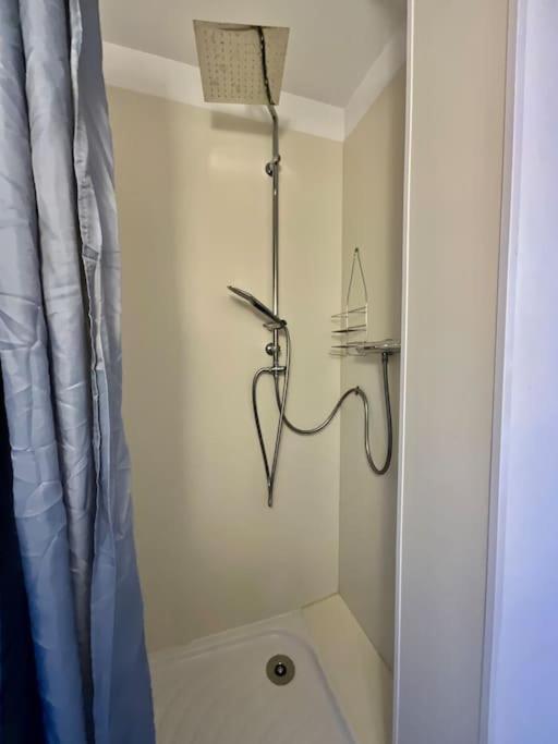 Le Petit Loup, Appartement Neuf Avec Jardin Gerbépal Exteriör bild